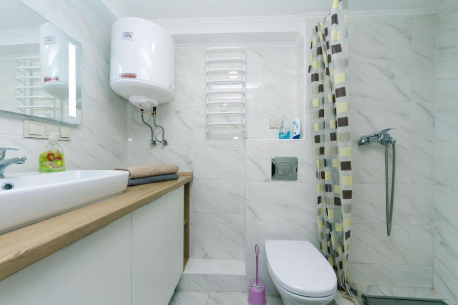 Inn Smarthause Apartments 키예프 외부 사진