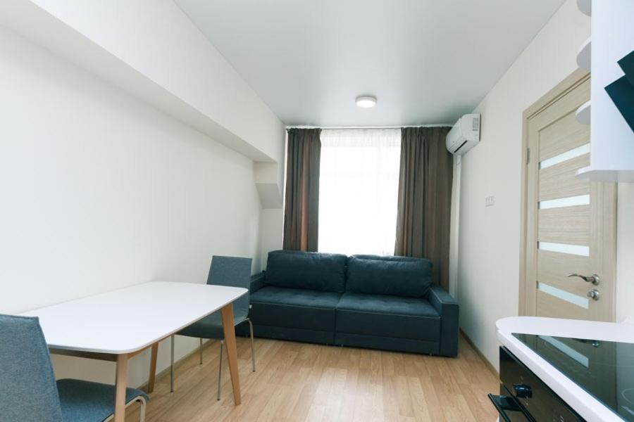 Inn Smarthause Apartments 키예프 외부 사진